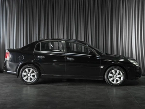 Седан Opel Vectra 2006 года, 349000 рублей, Тюмень