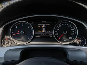 Внедорожник Volkswagen Touareg 2016 года, 3325000 рублей, Краснодар