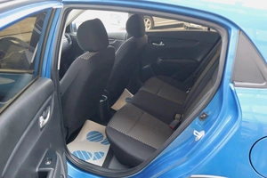 Хэтчбек Kia Rio 2018 года, 1250000 рублей, Мирное