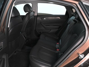 Седан Hyundai Sonata 2019 года, 2299000 рублей, Аксай