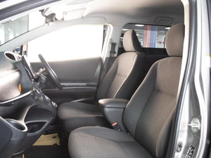 Минивэн Toyota Sienta 2021 года, 1660000 рублей, Омск