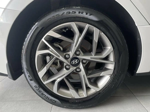 Седан Hyundai Sonata 2021 года, 2245000 рублей, Красноярск