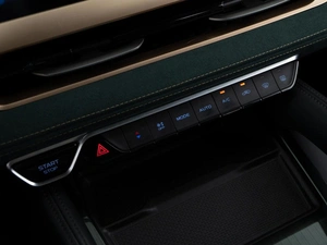 Внедорожник Geely Monjaro 2023 года, 3187444 рублей, Москва