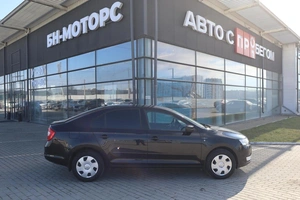 Хэтчбек Skoda Rapid 2016 года, 1100000 рублей, Мирное