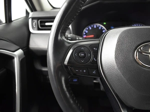 Внедорожник Toyota RAV4 2019 года, 2929900 рублей, Казань