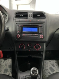Седан Volkswagen Polo 2012 года, 617000 рублей, Солонцы