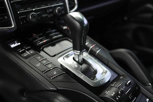 Внедорожник Porsche Cayenne S 2015 года, 4700000 рублей, Орёл