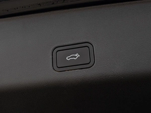 Внедорожник Geely Monjaro 2023 года, 3240000 рублей, Краснодар