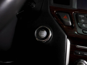 Внедорожник Nissan Pathfinder 2015 года, 1849000 рублей, Воронеж