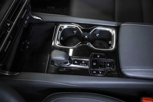 Внедорожник Lexus RX 2023 года, 8899999 рублей, Москва