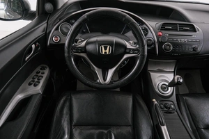 Хетчбэк Honda Civic 2008 года, 499000 рублей, Красноярск