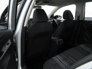 Хетчбэк Volkswagen Golf 2012 года, 998999 рублей, Москва