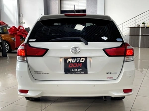 Универсал Toyota Corolla Fielder 2018 года, 1367000 рублей, Солонцы