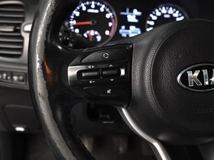 Седан Kia Rio 2017 года, 1198000 рублей, Ставрополь