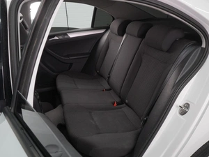 Седан Volkswagen Jetta 2018 года, 1378000 рублей, Воронеж