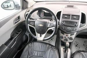 Седан Chevrolet Aveo 2012 года, 659000 рублей, Красноярск