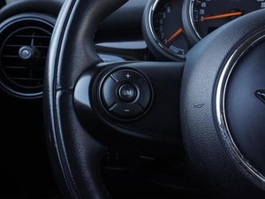 Хетчбэк MINI Cooper 2019 года, 1915000 рублей, Нижний Новгород