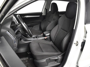 Внедорожник Skoda Karoq 2020 года, 2087100 рублей, Казань