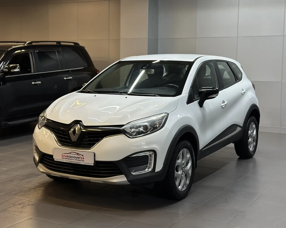 Внедорожник Renault Kaptur 2017 года, 1187000 рублей, Красноярск