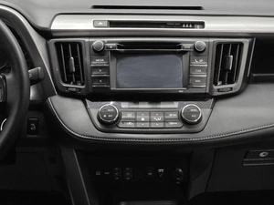 Внедорожник Toyota RAV4 2015 года, 2499000 рублей, Красноярск