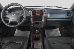 Седан Hyundai Sonata 2005 года, 459000 рублей, Кемерово