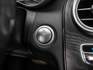 Седан Mercedes-benz C-класс 2017 года, 2580000 рублей, Краснодар
