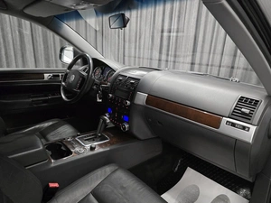 Внедорожник Volkswagen Touareg 2008 года, 1099000 рублей, Красноярск