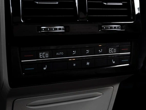 Внедорожник Volkswagen Touareg 2020 года, 6849000 рублей, Тюмень