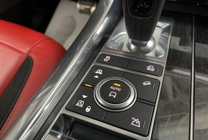 Внедорожник Land Rover Range Rover Sport 2020 года, 5000000 рублей, Красноярск