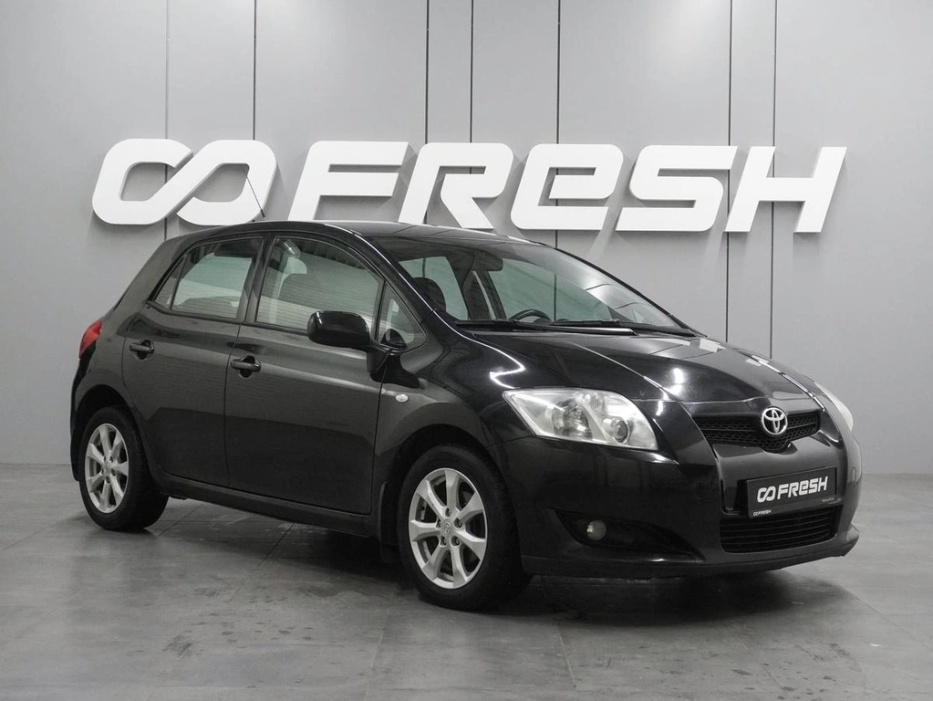 Хетчбэк Toyota Auris 2008 года, 829000 рублей, Воронеж