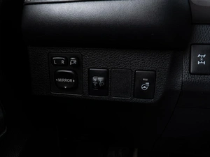 Внедорожник Toyota RAV4 2017 года, 2490000 рублей, Волгоград