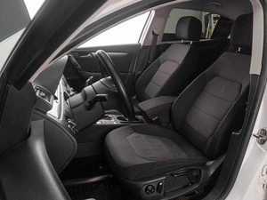 Седан Volkswagen Passat 2011 года, 888000 рублей, Тюмень