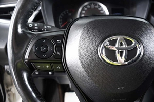 Седан Toyota Corolla 2019 года, 1589000 рублей, Пермь