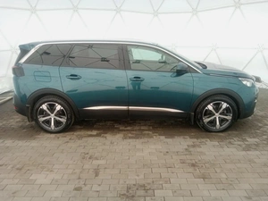 Внедорожник Peugeot 5008 2018 года, 2250000 рублей, Клинцы