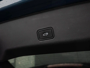 Внедорожник Geely Monjaro 2023 года, 2690000 рублей, Краснодар