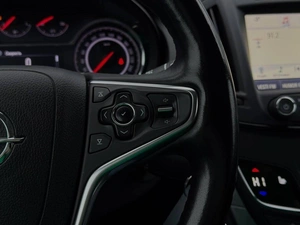 Универсал Opel Insignia 2017 года, 1400000 рублей, Ижевск