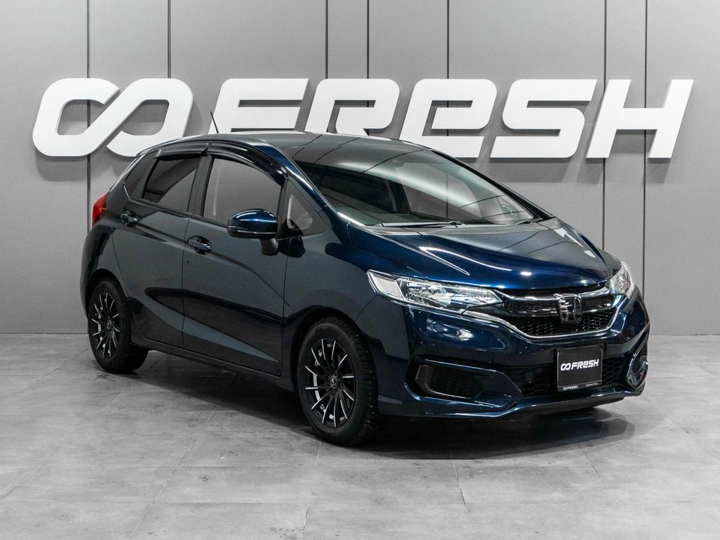 Хетчбэк Honda Fit 2017 года, 1499000 рублей, Тюмень