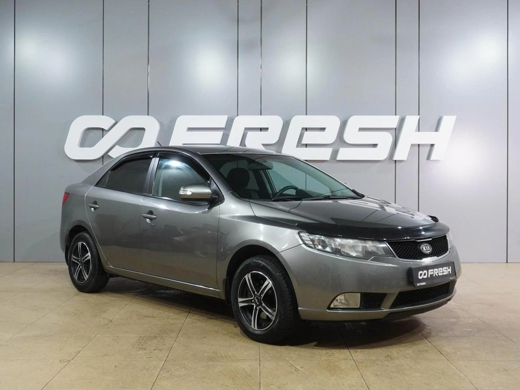 Седан Kia Cerato 2010 года, 849000 рублей, Воронеж