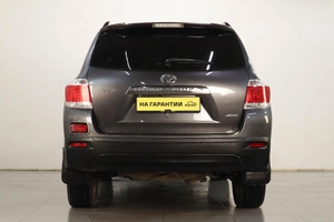 Внедорожник Toyota Highlander 2013 года, 1949000 рублей, Челябинск
