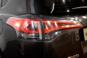 Внедорожник Toyota RAV4 2018 года, 2639000 рублей, Барнаул