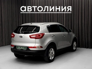 Внедорожник Kia Sportage 2011 года, 1090000 рублей, Красноярск