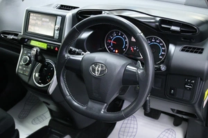 Минивэн Toyota Wish 2011 года, 1298000 рублей, Солонцы