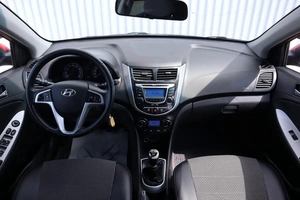 Хэтчбек Hyundai Solaris 2011 года, 670000 рублей, Брянск