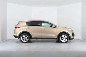 Внедорожник Kia Sportage 2018 года, 2060000 рублей, Брянск