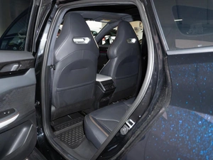 Лифтбек Changan UNI-V 2023 года, 1950000 рублей, Санкт-Петербург