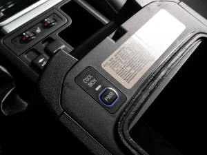 Внедорожник Toyota Land Cruiser Prado 2019 года, 5459000 рублей, Тюмень