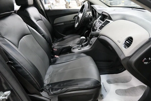 Седан Chevrolet Cruze 2012 года, 649000 рублей, Омск