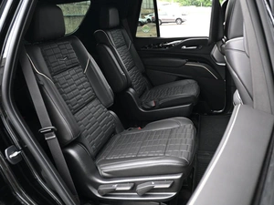 Внедорожник Cadillac Escalade 2023 года, 16999000 рублей, Кирилловка