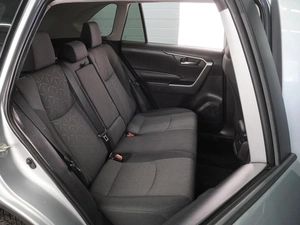 Внедорожник Toyota RAV4 2019 года, 2499000 рублей, Воронеж