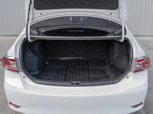 Седан Toyota Corolla 2012 года, 1170000 рублей, Краснодар